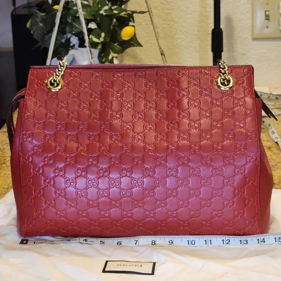 Gucci Red Leather GG Guccissima Calf Leather Bag 453771 Duster Mint Condition - Picture 3 of 16